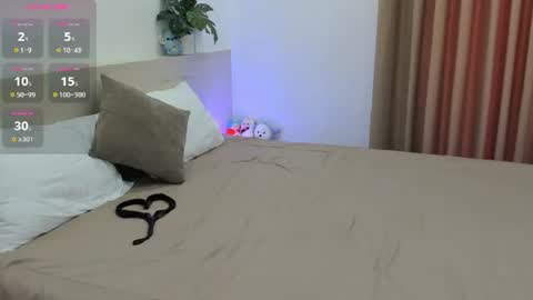 QUEEN OF SQUIRT online show from July 31, 7:19 am