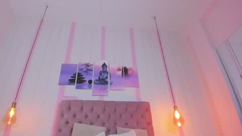 sophia_turneer online show from February 7, 5:10 am