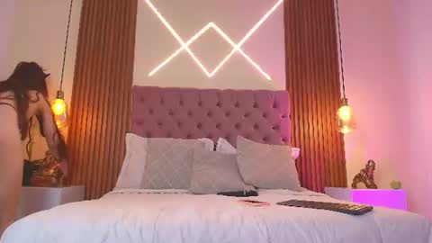 sophia_turneer online show from July 21, 1:08 am