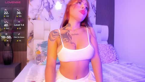 Snapshot of sophiaa10 chatting on April 17, 7:06 pm sophiaa10 online show from April 17, 7:06 pm