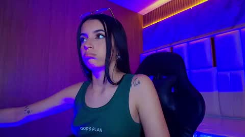 sophiadoll_tf online show from October 6, 8:28 pm