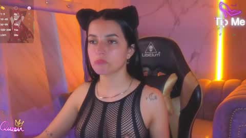 Snapshot of sophiadoll_tf chatting on May 30, 1:52 pm sophiadoll_tf online show from May 30, 1:52 pm