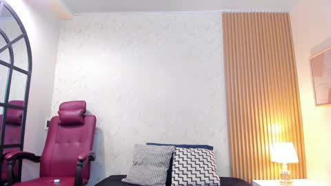 Sophia online show from April 17, 12:08 pm