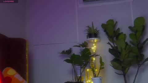 Sophia online show from April 22, 7:59 pm