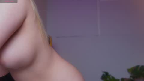 Sophia online show from June 25, 5:12 am