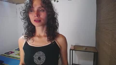 sophiamiller6 online show from May 9, 11:43 pm