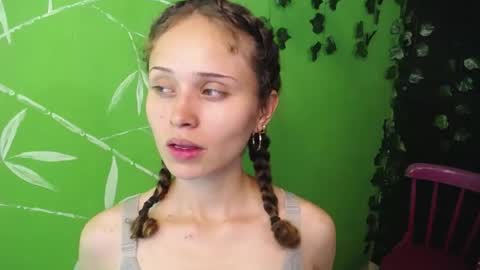 sophiamiller6 online show from August 5, 2:36 am