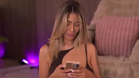Sophie online show from June 23, 2:31 am