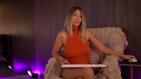 Sophie online show from July 23, 3:04 am