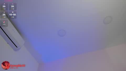 Snapshot of sophiarossee chatting on October 22, 11:54 am Sofi online show from October 22, 11:54 am