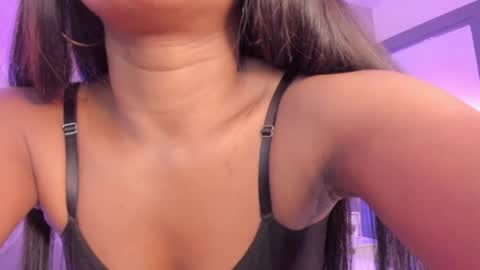 Snapshot of sophiasmiths_ chatting on May 8, 11:10 pm SophiaSmiths online show from May 8, 11:10 pm