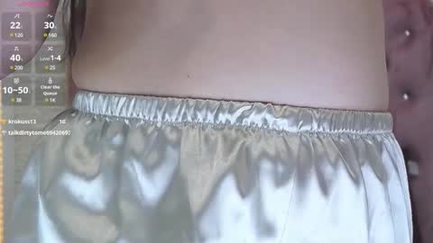 Snapshot of sophiastarr10 chatting on February 25, 3:38 pm sophiastarr10 online show from February 25, 3:38 pm