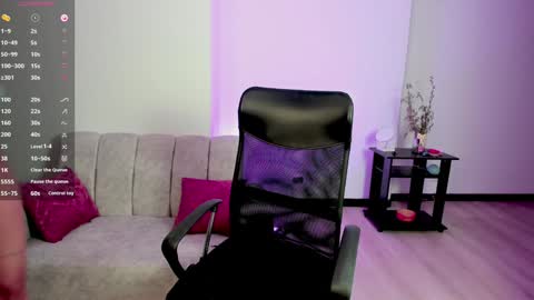 Alice online show from January 13, 3:04 pm