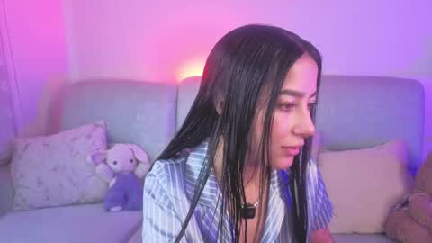 Sophie  online show from April 26, 4:37 pm