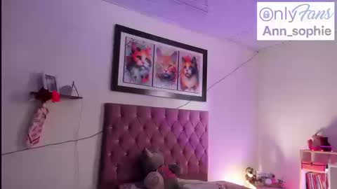 sophie doll online show from September 23, 2:53 pm