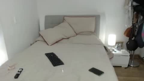 Sofa online show from September 15, 3:17 am