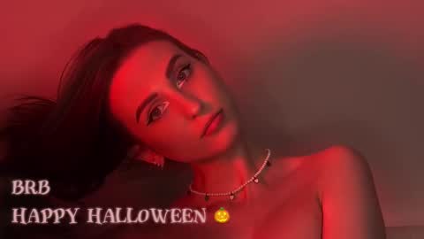 Sophie online show from October 9, 7:50 am