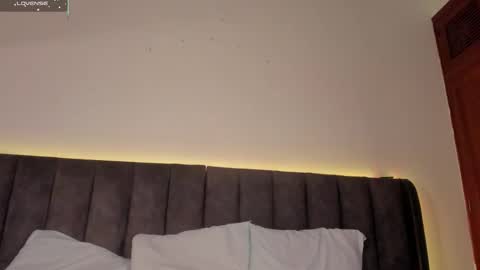 sophie_smith19 online show from September 11, 2:28 pm