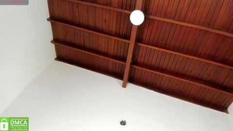 sophie_smith19 online show from December 14, 1:27 pm