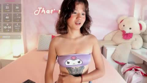 Sophie Smitt  online show from December 1, 1:32 am