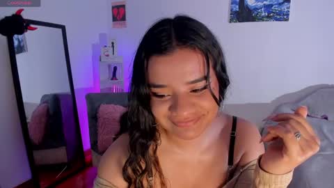 Sofia online show from May 11, 8:28 pm