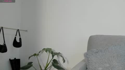 sophie  online show from July 7, 11:42 pm