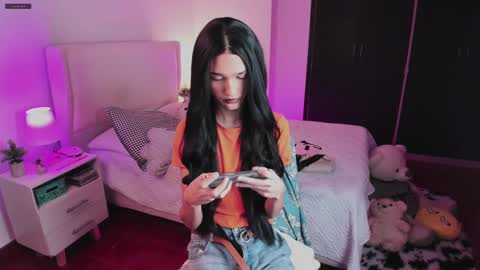    online show from September 10, 2:00 am