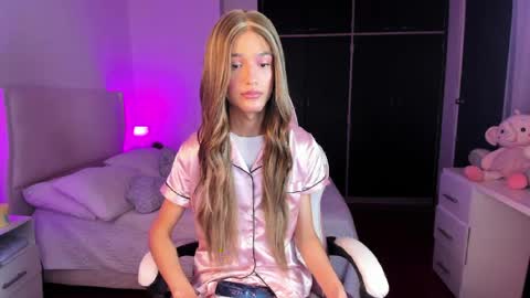    online show from May 13, 1:52 pm
