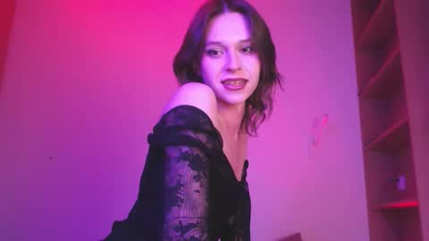 sophiediamond_x online show from November 24, 7:46 pm