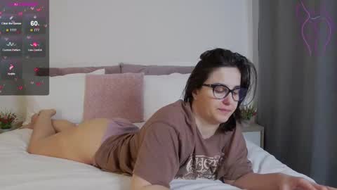 Sophie Rain online show from February 12, 7:44 am