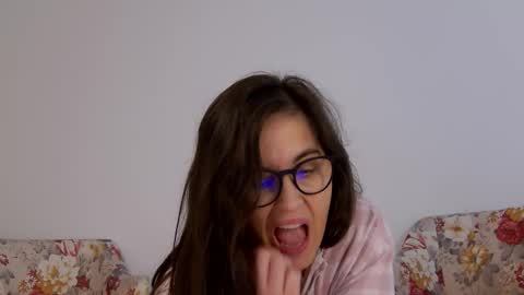 Sophie Rain online show from October 10, 1:43 pm