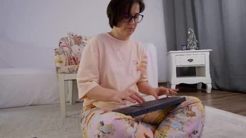 Sophie Rain online show from January 12, 4:45 pm