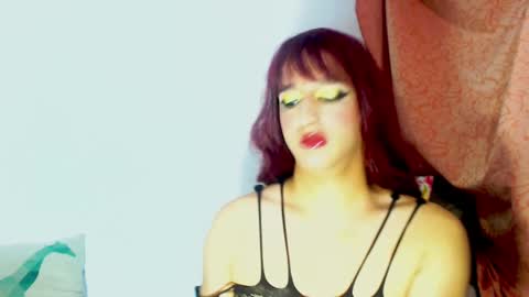 Snapshot of sophiehillsxo chatting on January 28, 3:04 am sophiehillsxo online show from January 28, 3:04 am