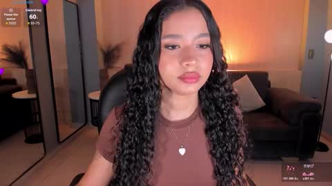 Sophie Houston online show from November 22, 7:24 pm