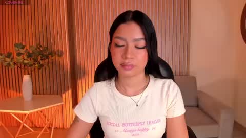 Sophie Houston online show from June 12, 2:21 am
