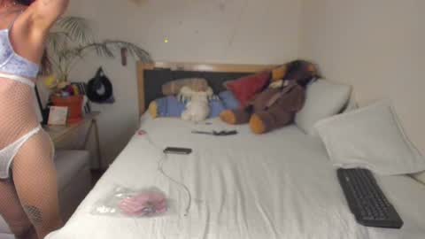 SofiTrans21 online show from February 12, 11:00 pm