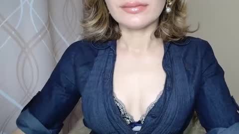 Sophiemisss online show from September 20, 7:09 am