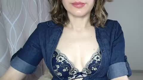 Sophiemisss online show from July 12, 6:26 am