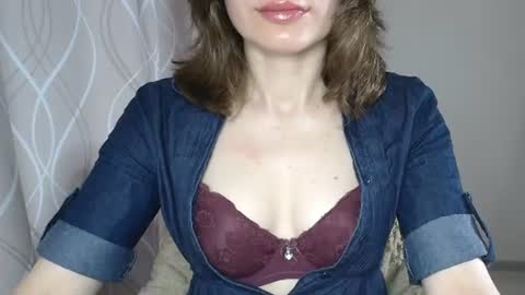 Sophiemisss online show from July 22, 6:27 am