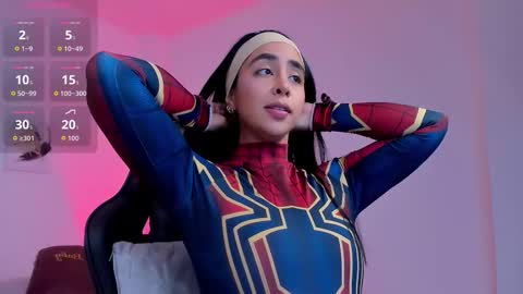 Snapshot of sophierooy chatting on October 25, 12:18 am sophierooy online show from October 25, 12:18 am