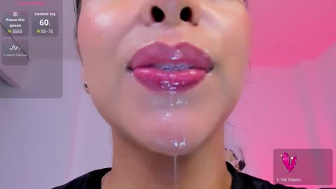 sophierooy online show from February 13, 3:08 pm