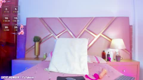 Sophie online show from October 16, 12:28 pm