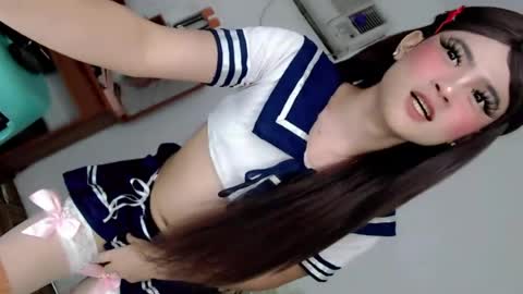 SOPHIEX online show from July 28, 2:24 pm