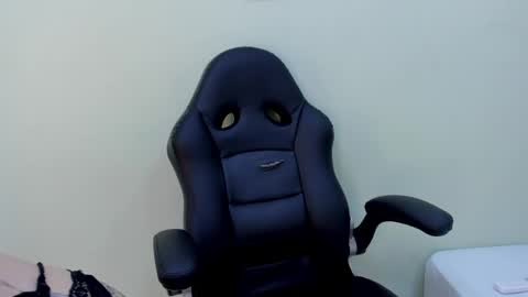 sophieturner_mg online show from April 27, 7:23 pm