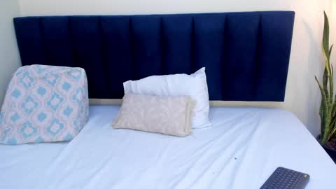 sophieturner_mg online show from April 29, 7:20 pm