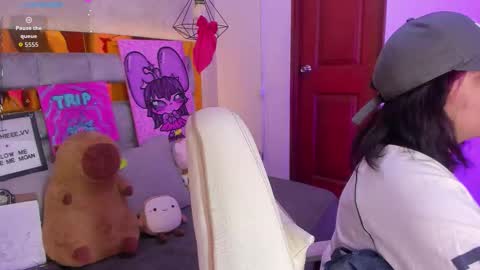 Snapshot of sophievv chatting on December 21, 7:21 pm Sophie online show from December 21, 7:21 pm