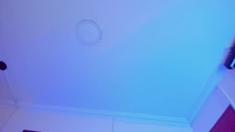 Snapshot of sophievv chatting on February 15, 7:43 pm Sophie online show from February 15, 7:43 pm