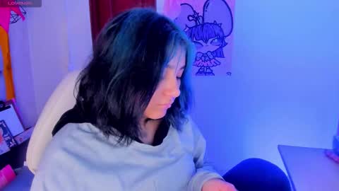 Snapshot of sophievv chatting on February 23, 8:28 pm Sophie online show from February 23, 8:28 pm