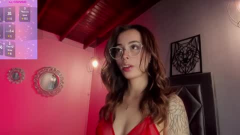 Snapshot of sophiia_gomezz_ chatting on February 1, 1:09 pm sophi online show from February 1, 1:09 pm
