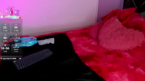 Snapshot of sophiia_gomezz_ chatting on February 22, 8:31 pm sophi online show from February 22, 8:31 pm